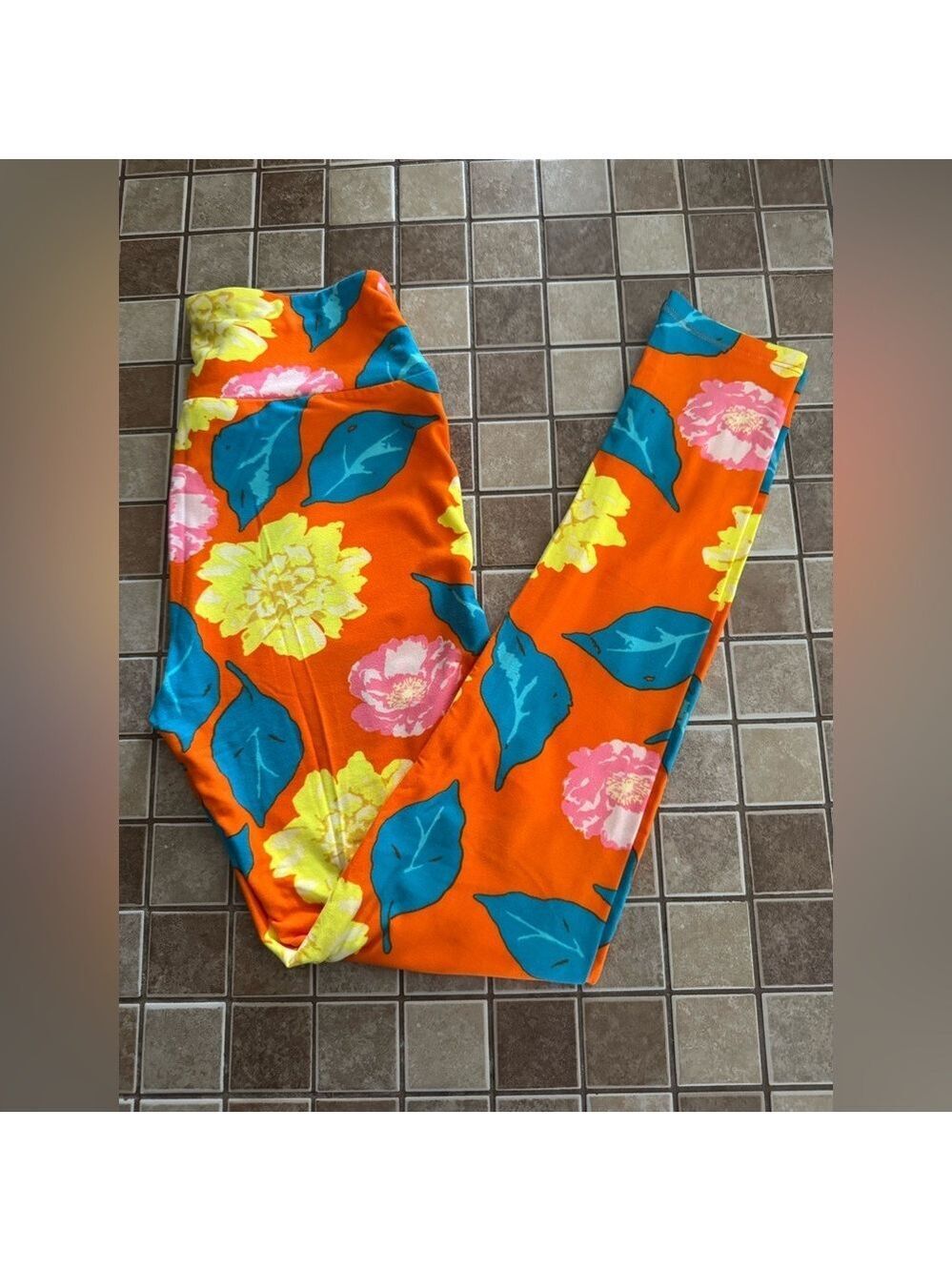 Lularoe Leggings One Size NWOT